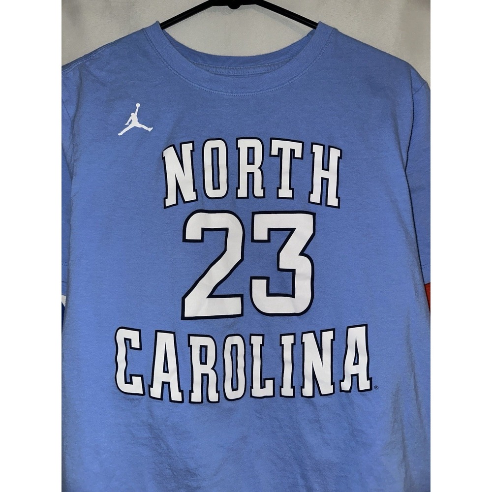 Nike Michael Jordan North Carolina Tar Heels T Shirt Small Basketball - Picture 2 of 4
